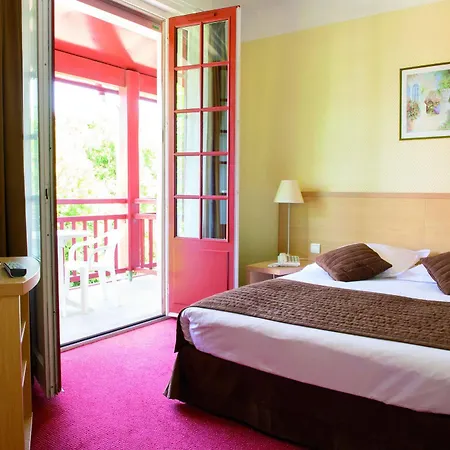 Hôtel&résidence Bleues Orhoïtza 3*