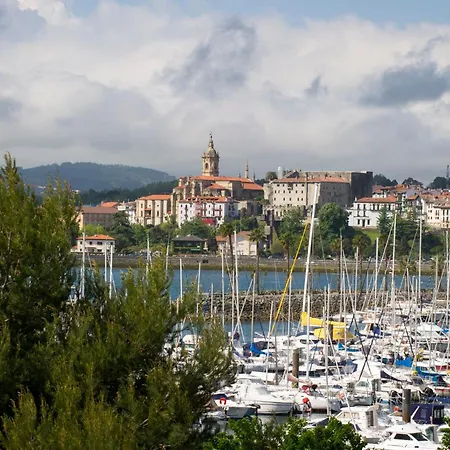 & Bleues Orhoitza Андай