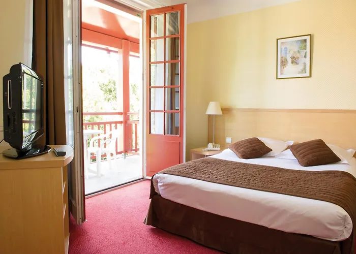 & Bleues Orhoitza 3*