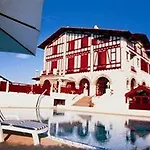 & Bleues Orhoitza 3* Hendaye