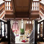 Hotel & Bleues Orhoitza 3*
