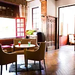 Hotel & Bleues Orhoitza
