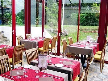 Hotel & Bleues Orhoitza 3*