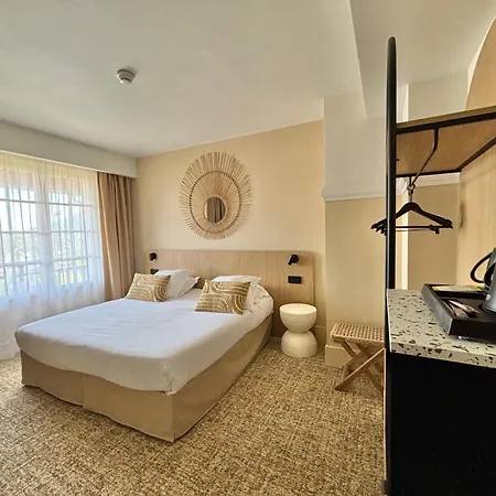 & Bleues Orhoitza Hotel 3*