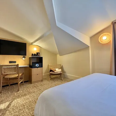 & Bleues Orhoitza Hotel 3*