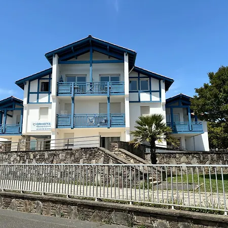 Hotel & Bleues Orhoitza 3*