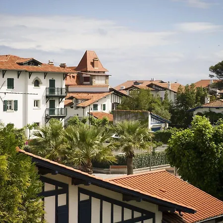 Hotel & Bleues Orhoitza 3*