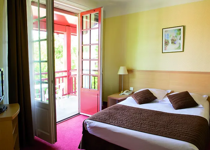 & Bleues Orhoitza 3*