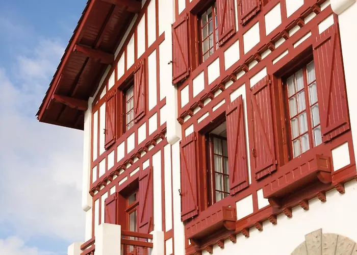 & Bleues Orhoitza 3* Hendaye