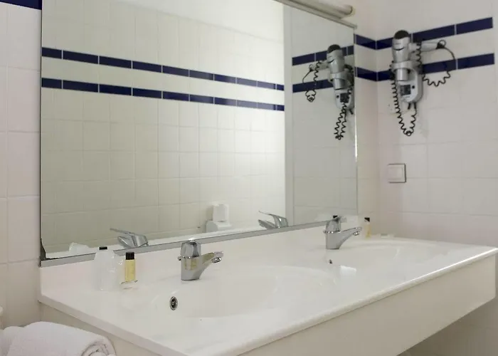 & Bleues Orhoitza 3* Hendaye