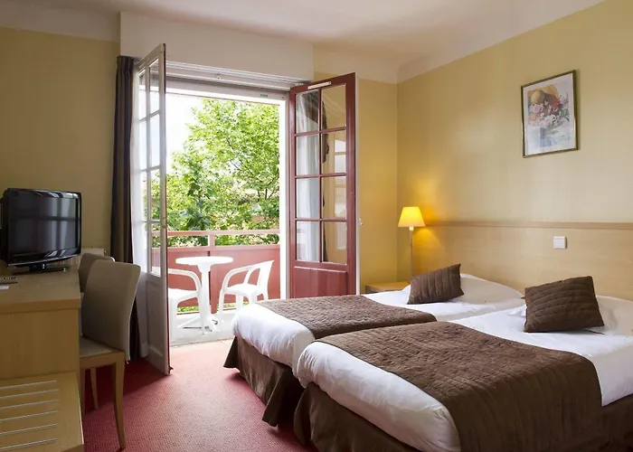 & Bleues Orhoitza 3*