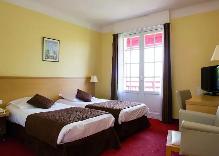 & Bleues Orhoitza 3*