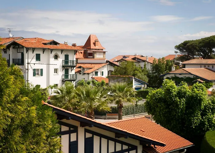 Hotel & Bleues Orhoitza 3*