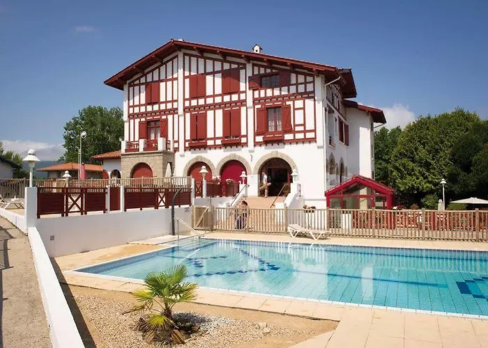 Hotel & Bleues Orhoitza 3*